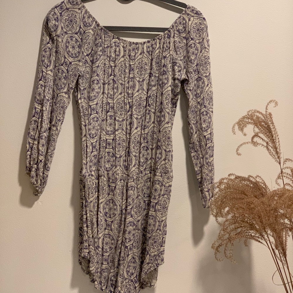 Romper - Picture 2 of 2